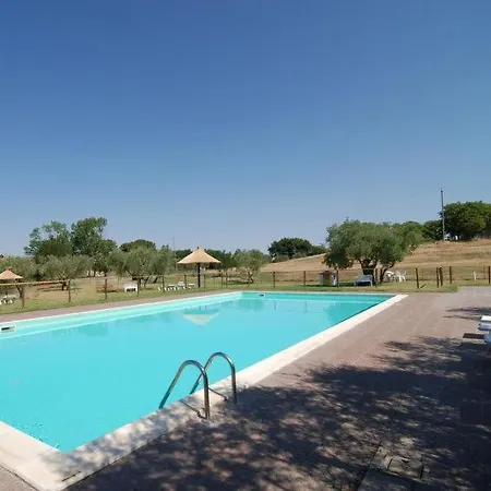 Caioncola Sleeps 12 Pool Wifi 아파트 Ravigliano